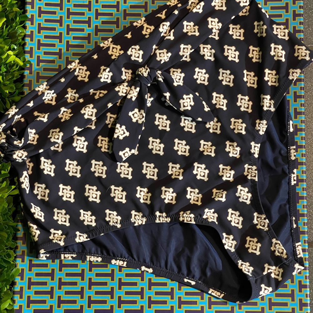 NWT! Tory Burch Double Diamond High-Waisted Bottom XL